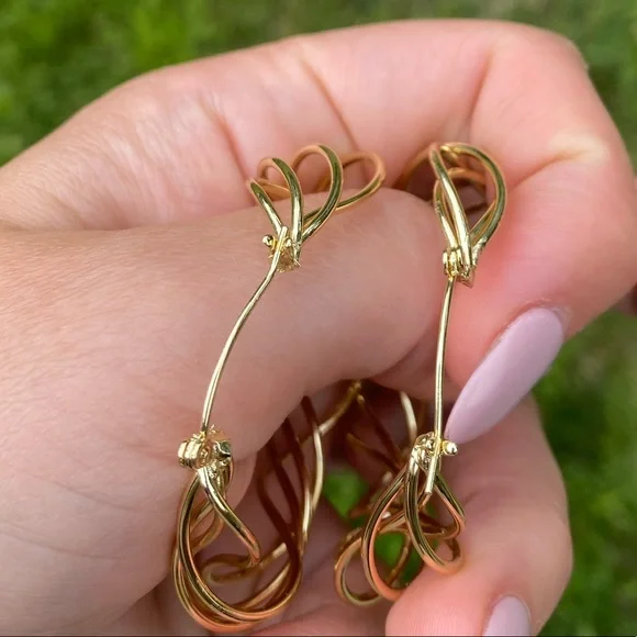 New 18k gold plated hoop earrings - Picture 3 of 5